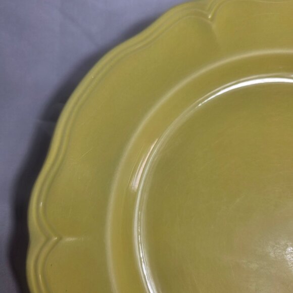 ONE Federalist by Sears Buttercup Dinner Plate Yellow Scalloped No Trim - Picture 5 of 12
